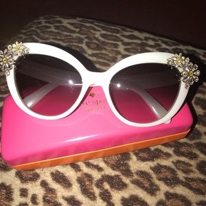 Kate Spade Karyna Sunglasses